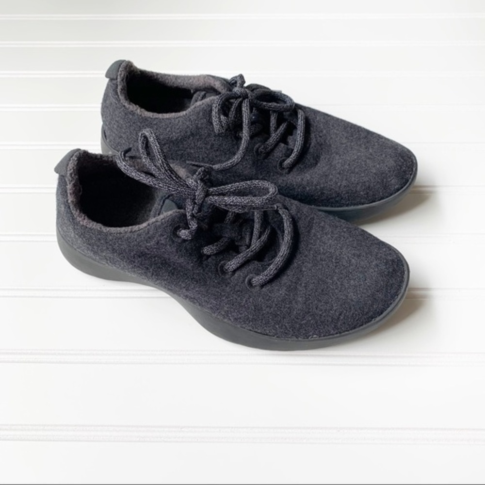 All birds Women’s 8 Black Wool Runners
